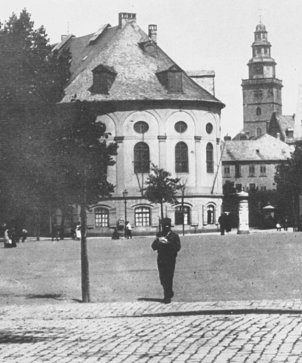 Häfner--Historische Entwicklung Freiheitsplatz