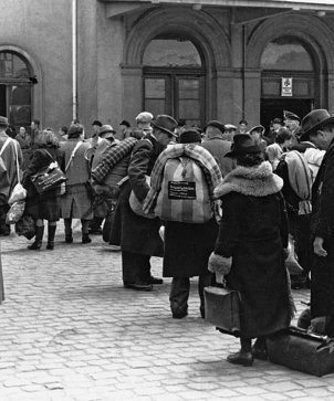 Deportationen jüdischer Hanauer Mitbürgerinnen und Mitbürger 