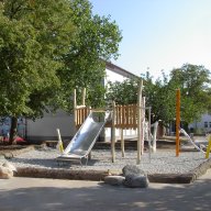 Neugestaltung des Schulhofes der Brüder-Grimm-Schule 