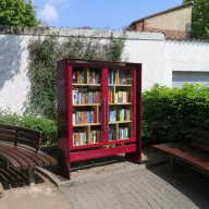 öffentlicher Bücherschrank in der Gärtnerstraße