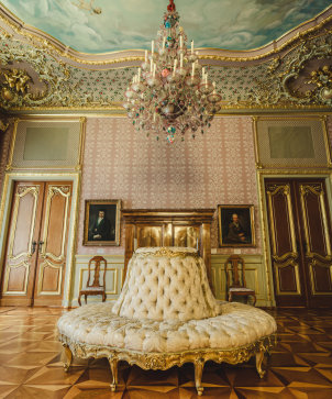 Schloss Philippsruhe Annazimmer