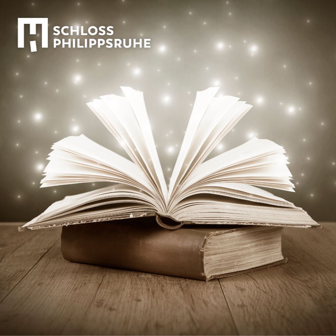 Ein aufgeschlagenes Buch liegt auf einem geschlossenen Buch. Aus den aufgeschlagenen Seiten strömt magischer Glitzer als Symbol für die Märchen.