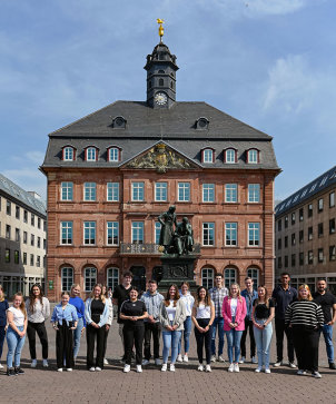 2300705 Berufsinformationstag Moritz-goebel Hanau 1